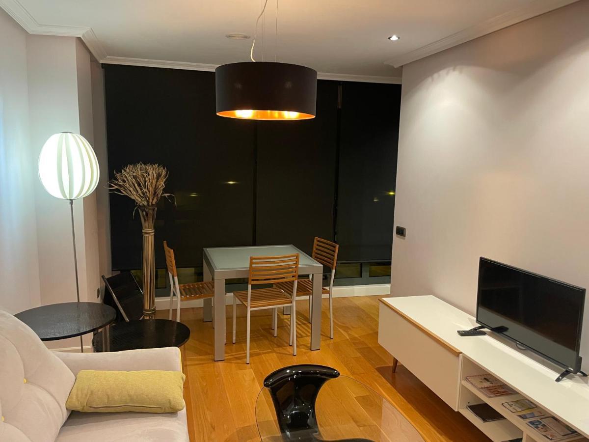 Primera Linea Playa+Parking Gratis Gijón Dış mekan fotoğraf